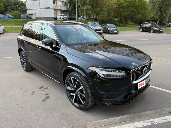 2022 Volvo XC90 II Рестайлинг 1, чёрный - вид 2