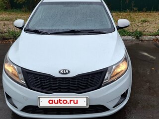 2015 Kia Rio III, белый, 750000 рублей, вид 1