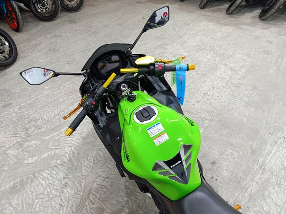 2021 Kawasaki Ninja 650, зелёный, 770000 рублей - вид 17