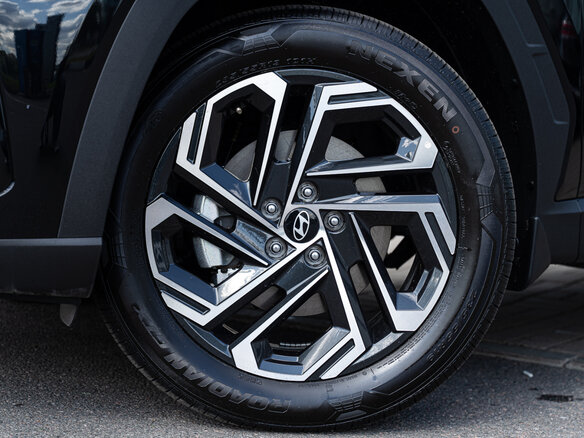2026 Hyundai Tucson IV Рестайлинг, чёрный, 5190000 рублей - вид 13