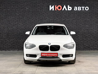 2011 BMW 1 серии 116i II (F20/F21), белый, 1150000 рублей, вид 2