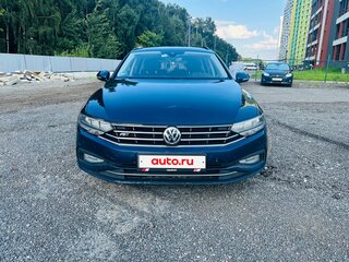 2019 Volkswagen Passat B8 Рестайлинг, синий, 2000000 рублей, вид 1