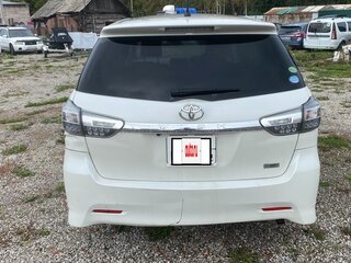 2012 Toyota Wish II Рестайлинг, белый, 1188000 рублей, вид 4