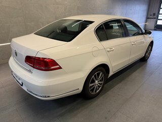2014 Volkswagen Passat B7, белый, 690000 рублей, вид 4