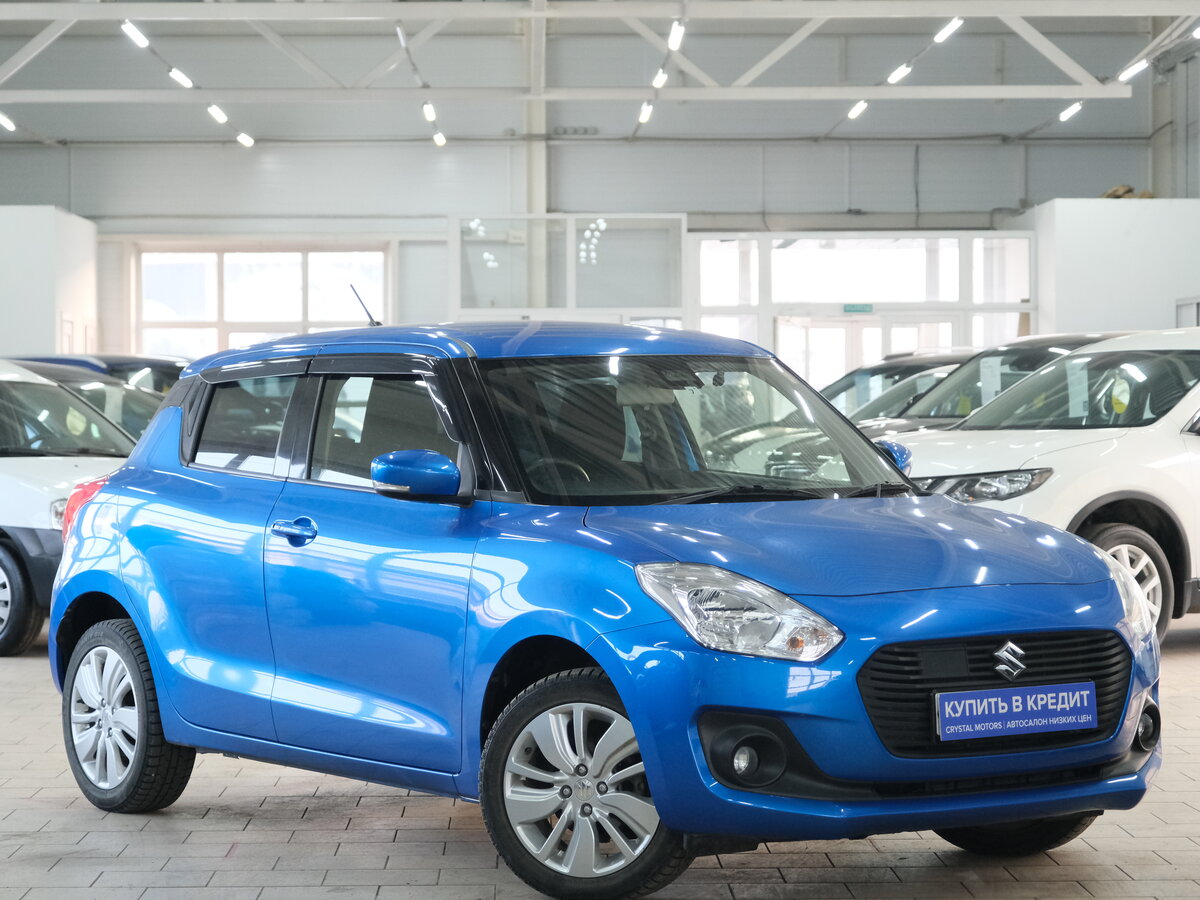Открыть фотографии: Suzuki Swift V