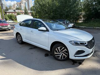 2022 Volkswagen Lavida III Рестайлинг, белый, 2580000 рублей, вид 3
