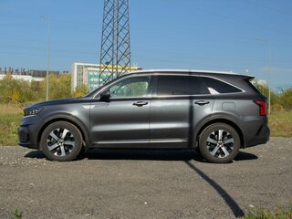 2021 Kia Sorento IV, серый, 3340000 рублей, вид 3
