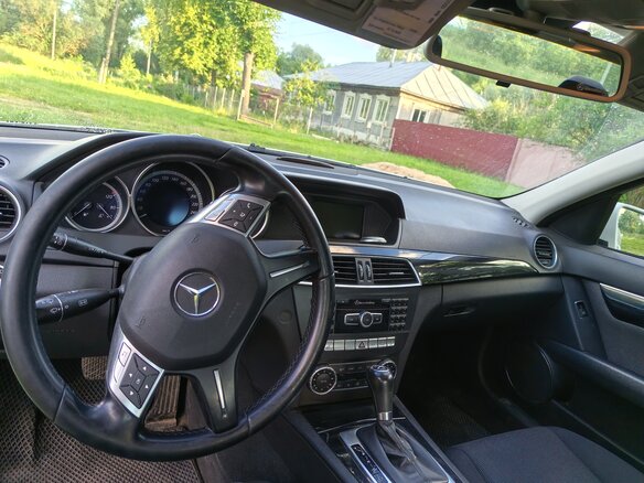 2012 Mercedes-Benz C-Класс 180 BlueEFFICIENCY III (W204) Рестайлинг, белый, 1230000 рублей - вид 5