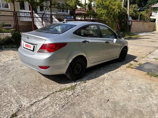 2013 Hyundai Solaris I, серебристый, 540000 рублей, вид 5