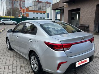 2018 Kia Rio IV, серебристый, 1100000 рублей, вид 5