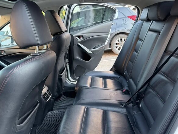 2013 Mazda 6 III (GJ), белый, 1300000 рублей - вид 8