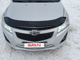 2013 Chevrolet Cruze I Рестайлинг, серебристый, 790000 рублей, вид 1