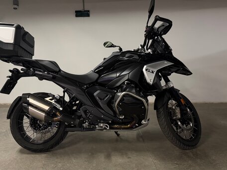 2024 BMW R 1300 GS, чёрный, 2750000 рублей, вид 1