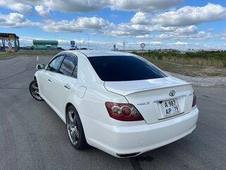 2005 Toyota Mark X I, белый, 1250000 рублей, вид 3
