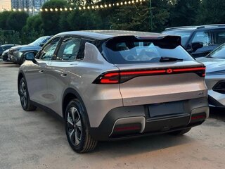 2026 Changan Qiyuan Q05 51.9 kWh II, розовый, 2350000 рублей, вид 4