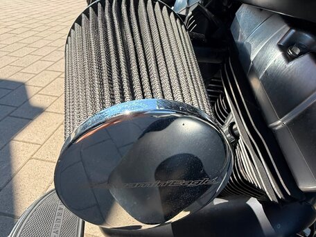 2010 Harley-Davidson Fat Boy, чёрный, 1540000 рублей, вид 5