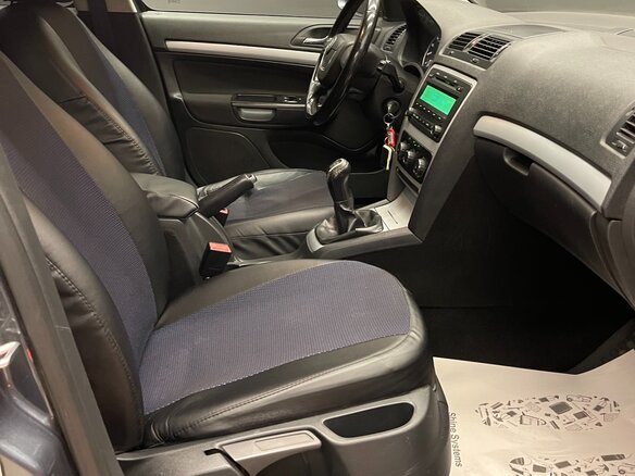 2010 Skoda Octavia II (A5) Рестайлинг, серый - вид 9