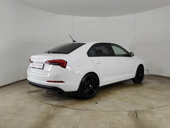 2020 Skoda Rapid II, белый, 1366000 рублей - вид 4