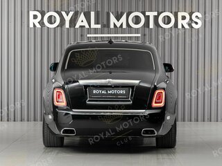 2021 Rolls-Royce Phantom VIII (Series I), чёрный, 46500000 рублей, вид 4