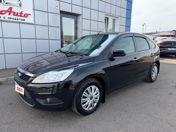 2011 Ford Focus II Рестайлинг, чёрный, 650000 рублей - вид 1