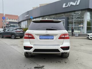 2013 Mercedes-Benz M-Класс AMG 63 AMG III (W166), белый, 2100000 рублей, вид 5