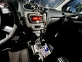 2010 Ford Focus II Рестайлинг, серебристый, 500000 рублей - вид 9