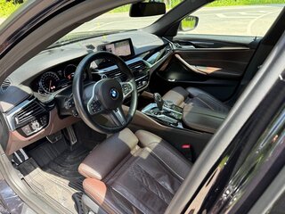 2018 BMW 5 серии 520d xDrive VII (G30/G31/G38), синий, 4000000 рублей, вид 3