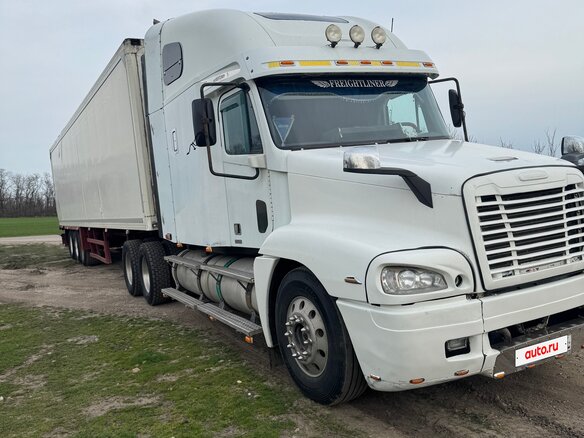 2000 Freightliner Century Class, белый, 1450000 рублей - вид 21