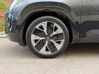 2025 Volkswagen Teramont Pro II (China Market), чёрный, 5800000 рублей, вид 2