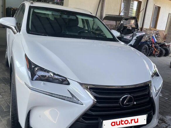 2016 Lexus NX 200 I, белый, 3650000 рублей