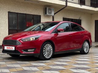 2018 Ford Focus III Рестайлинг, красный, 1650000 рублей, вид 2