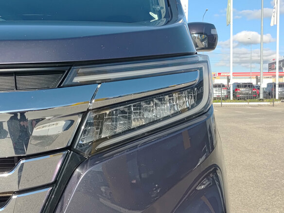 2018 Honda Stepwgn Spada V Рестайлинг, фиолетовый - вид 16