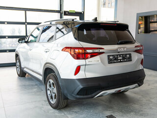 2022 Kia Seltos I, серый, 2900000 рублей, вид 4