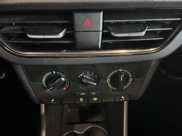 2021 Skoda Rapid II, серый - вид 15