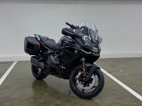 2025 BMW R 1300 RT, чёрный, 2950000 рублей, вид 4