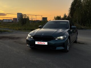 2020 BMW 3 серии 318d VII (G2x), синий, 3900000 рублей, вид 3