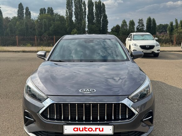 2023 JAC J7 I, серый