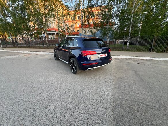 2017 Audi Q5 II (FY), синий, 3000000 рублей - вид 7