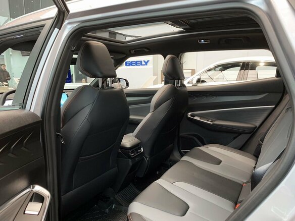2026 Geely Cityray, серебристый, 3204990 рублей - вид 14