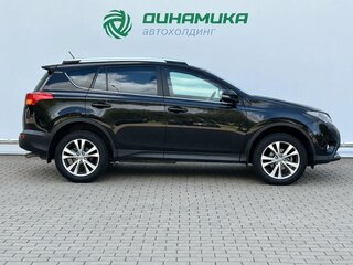 2015 Toyota RAV4 IV (XA40), чёрный, 2200000 рублей, вид 4