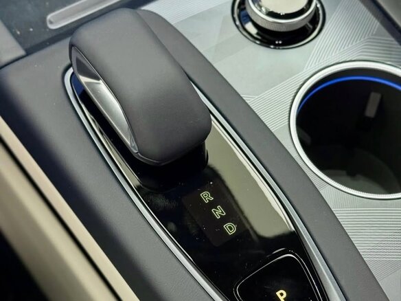 2026 Zeekr 001 103 kWh I Рестайлинг 2, белый - вид 9