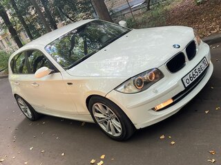 2010 BMW 1 серии 116i I (E81/E82/E87/E88) Рестайлинг, белый, 699999 рублей, вид 3