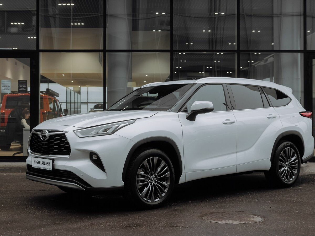 Открыть фотографии: Toyota Highlander IV (XU70)