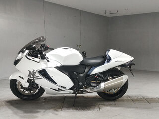 2021 Suzuki GSX 1300 R Hayabusa, белый, 1650000 рублей, вид 2