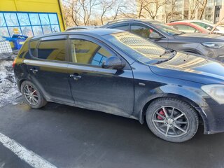 2008 Kia Ceed I, чёрный, 400000 рублей, вид 2