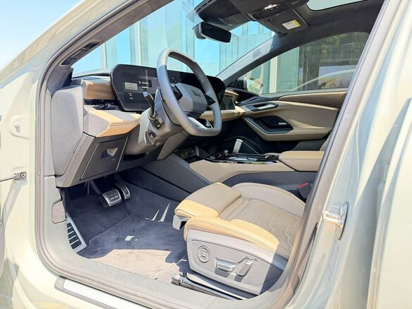 2026 Audi A6L e-tron, белый, 6600000 рублей - вид 6