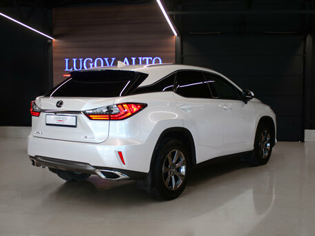 2019 Lexus RX 300 IV, белый, 4500000 рублей, вид 5