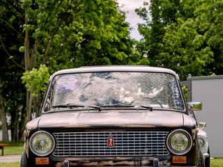 1986 Lada (ВАЗ) 21013, коричневый, 400000 рублей, вид 4