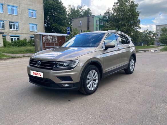 2017 Volkswagen Tiguan II, бежевый, 1999000 рублей - вид 1
