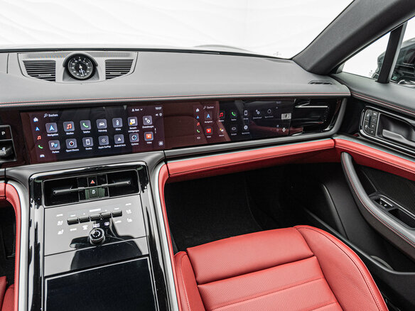 2026 Porsche Panamera 4 III, чёрный, 20499000 рублей - вид 14